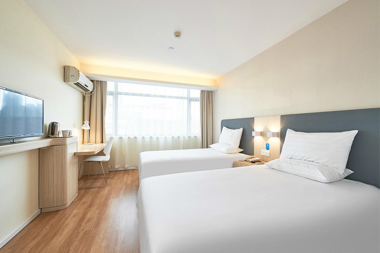 Hanting Hotel Zhuhai Gongbei Port Qinglv Nanlu Branch المظهر الخارجي الصورة