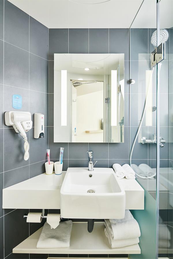 Hanting Hotel Zhuhai Gongbei Port Qinglv Nanlu Branch المظهر الخارجي الصورة