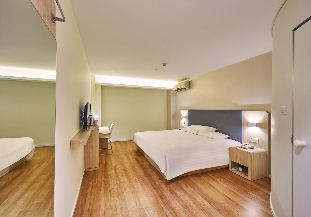 Hanting Hotel Zhuhai Gongbei Port Qinglv Nanlu Branch المظهر الخارجي الصورة