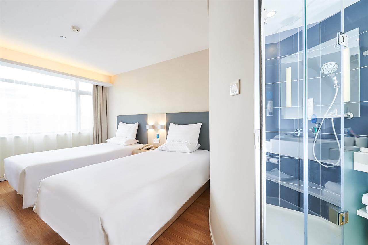 Hanting Hotel Zhuhai Gongbei Port Qinglv Nanlu Branch المظهر الخارجي الصورة